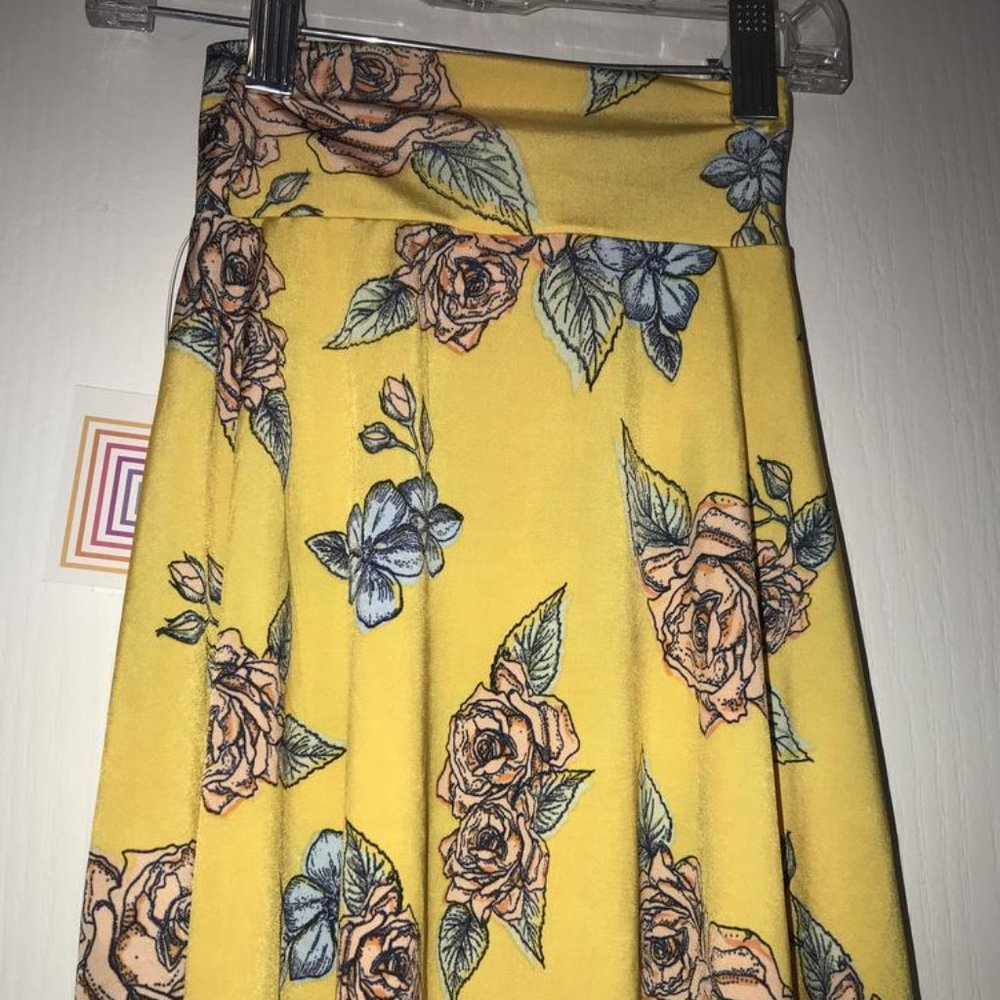 LuLaRoe - Azure Skirt